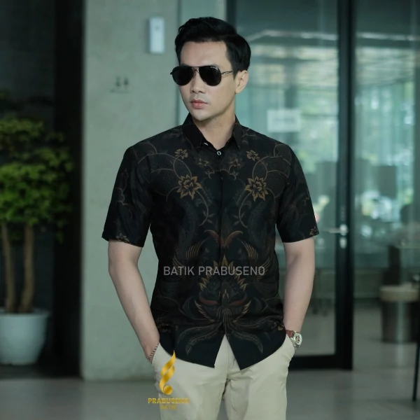 Rekomendasi Batik Prabuseno yang Nyaman Dipakai image 7