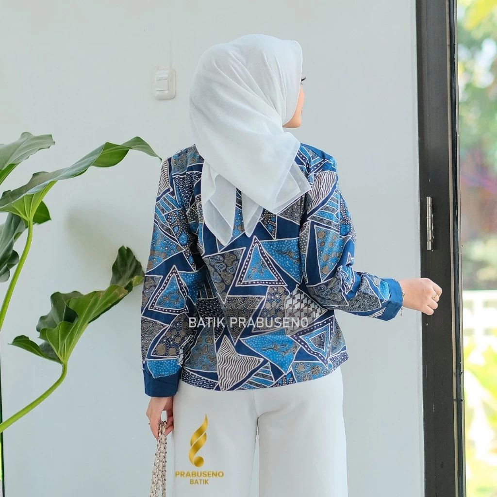 Inspirasi Tren Warna Batik Modern Terbaru warna batik modern