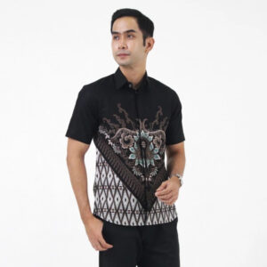 10 Kemeja Batik Wisuda Pria yang Cocok Dipakai Kemeja Batik Wisuda Pria yang Cocok Dipakai