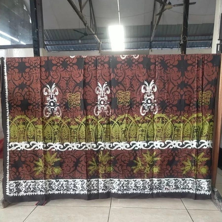 Apakah Motif Batik Bisa Dilindungi dari Plagiarisme Digital? motif batik kontemporer